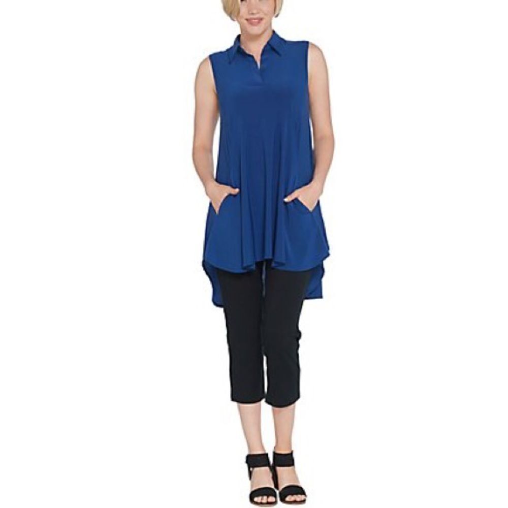 Women with Control Petite Tunic & Crop Pants Set